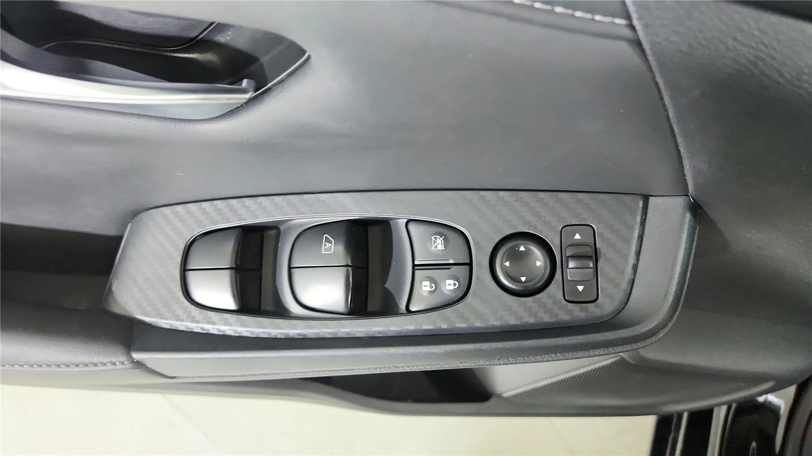 Used 2024 Nissan Sentra SV FWD image 10