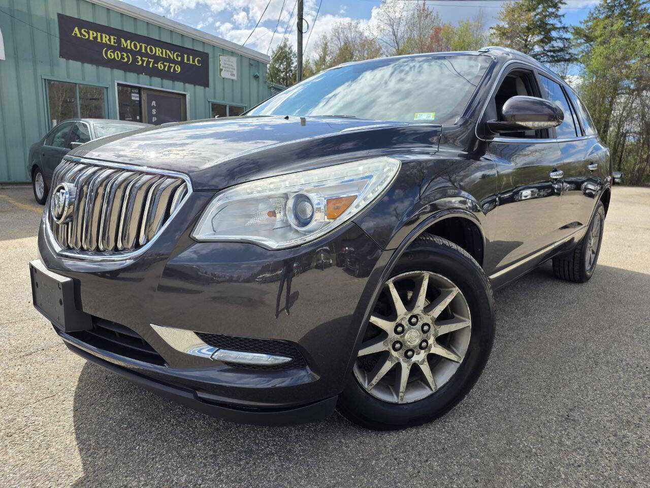 Used 2015 Buick Enclave Leather AWD/4WD image 2