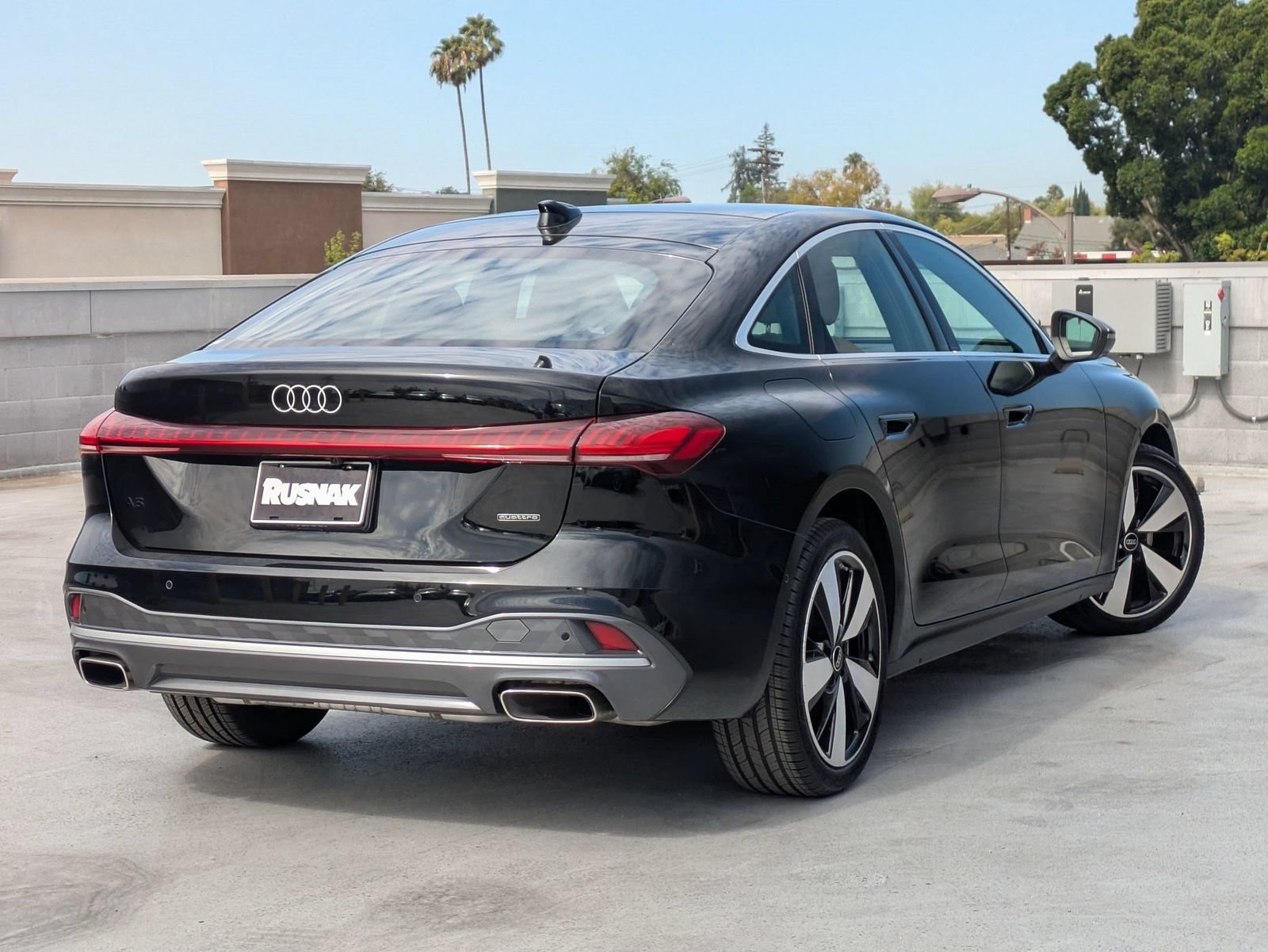 Used 2025 Audi A5 2.0T Premium w/ Convenience Package AWD/4WD image 4