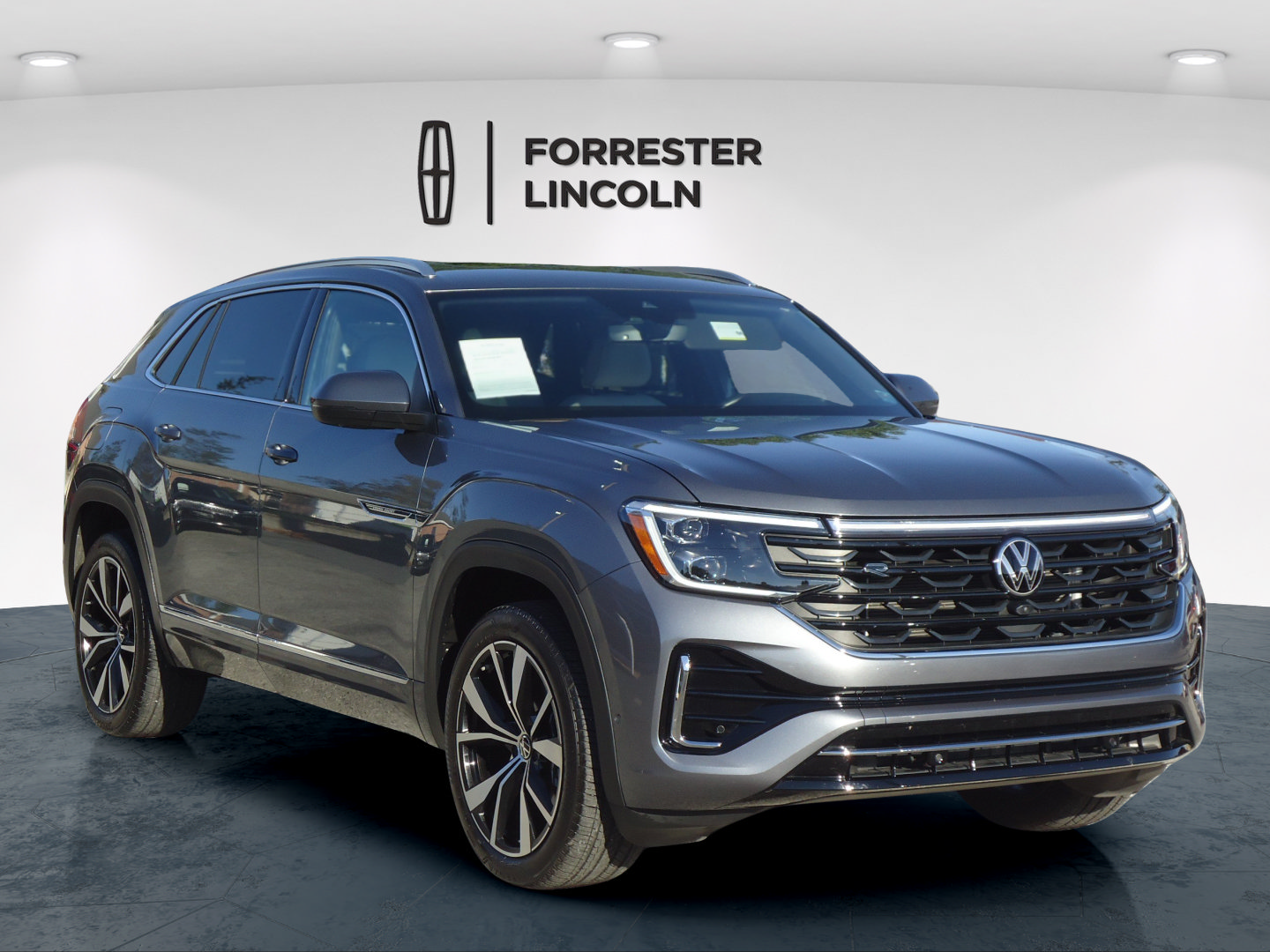 Used 2024 Volkswagen Atlas Cross Sport SEL Premium R-Line
