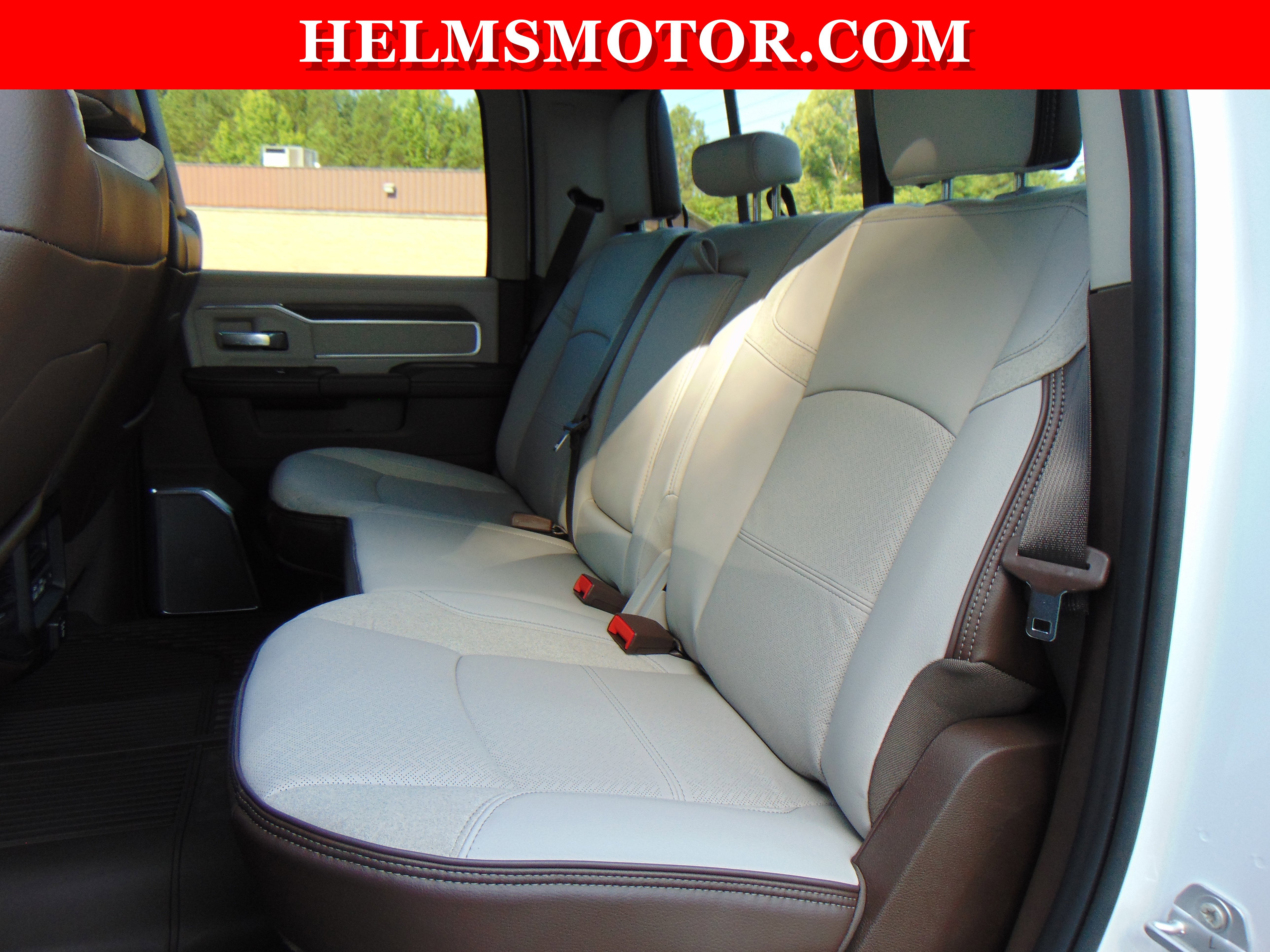 New 2025 RAM 2500 Laramie AWD/4WD image 38