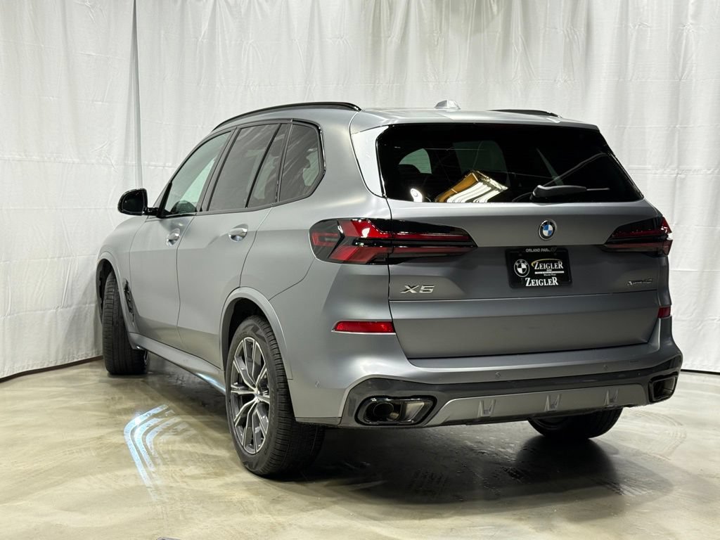 Used 2026 BMW X5 xDrive40i w/ M Sport Package AWD/4WD image 4