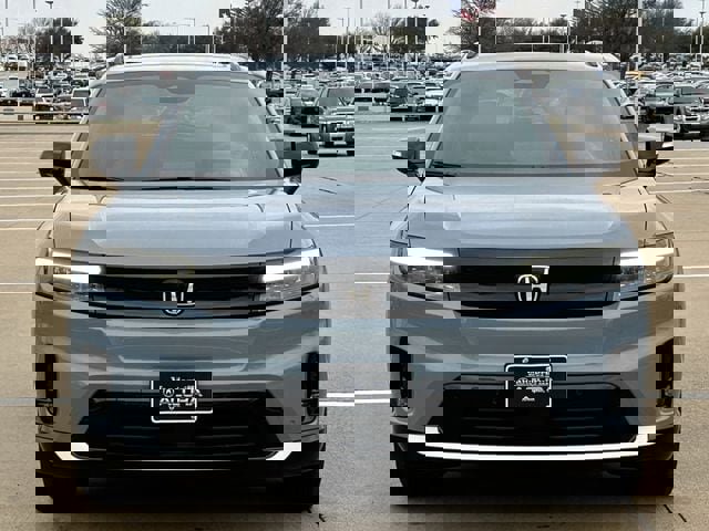 Used 2025 Honda Prologue Touring image 9