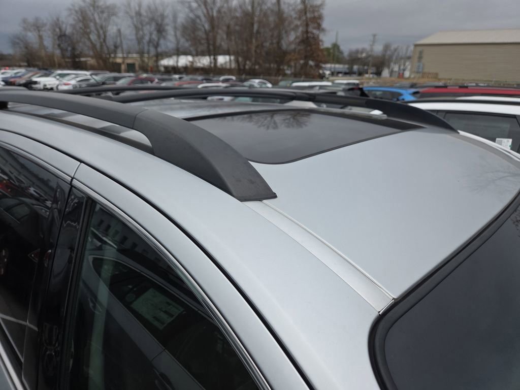 Used 2011 Hyundai Veracruz Limited image 3