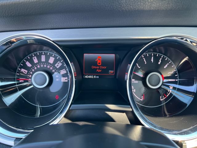 Used 2014 Ford Mustang GT Premium RWD image 15