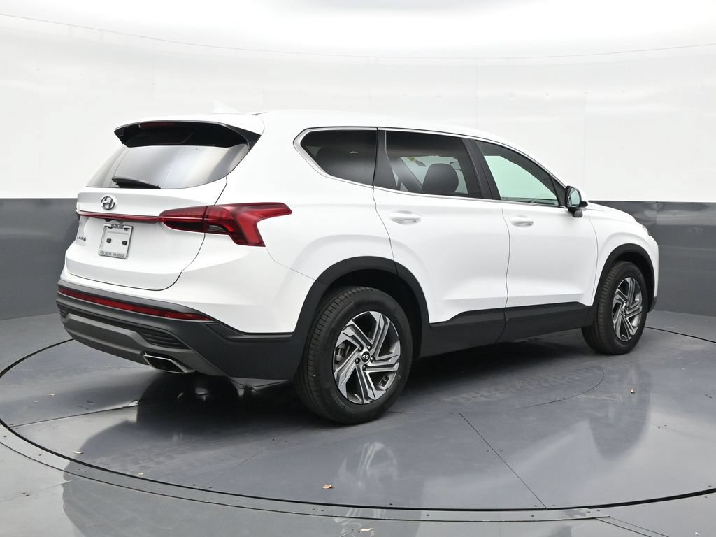 Used 2023 Hyundai Santa Fe SE FWD image 5