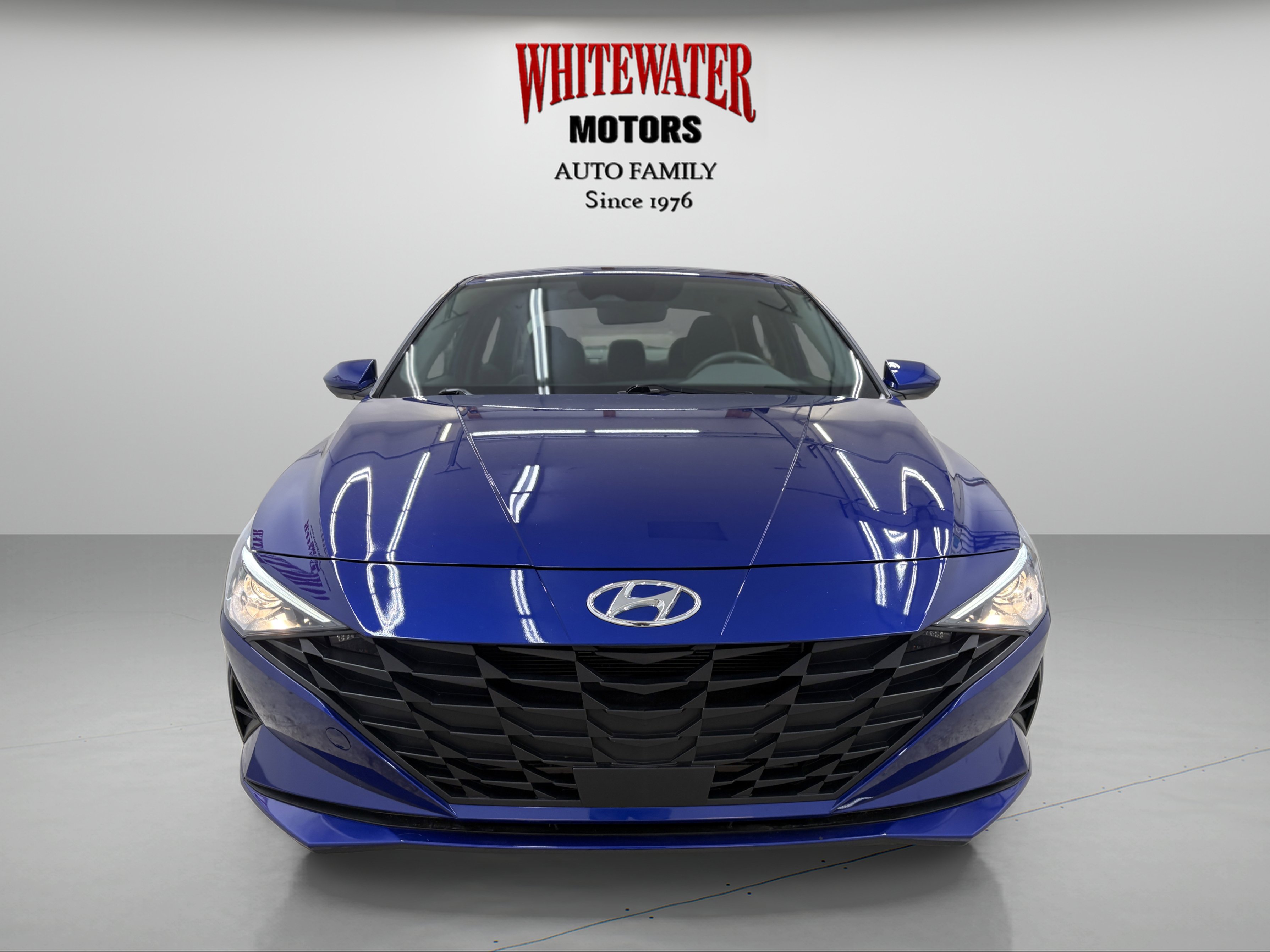 Used 2023 Hyundai Elantra SEL w/ Convenience Package FWD image 6