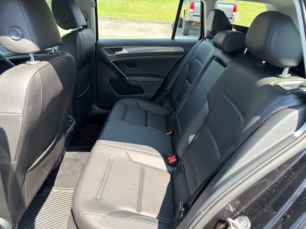 Used 2018 Volkswagen Golf Alltrack SE AWD/4WD image 22