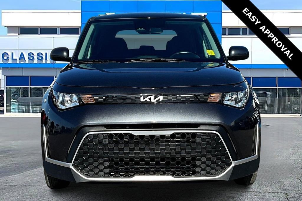 Used 2024 Kia Soul LX w/ Option Group 015 image 2