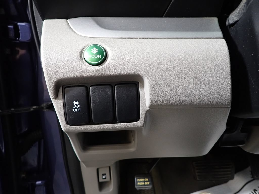 Used 2013 Honda CR-V LX image 21