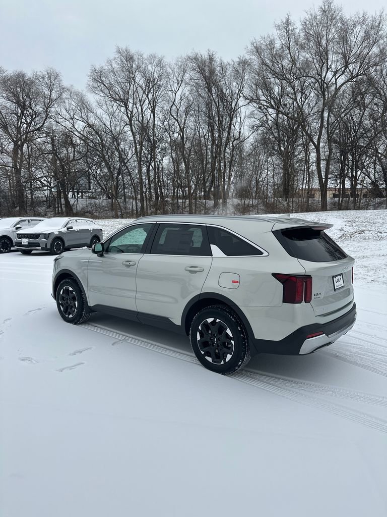 New 2026 Kia Sorento S image 5