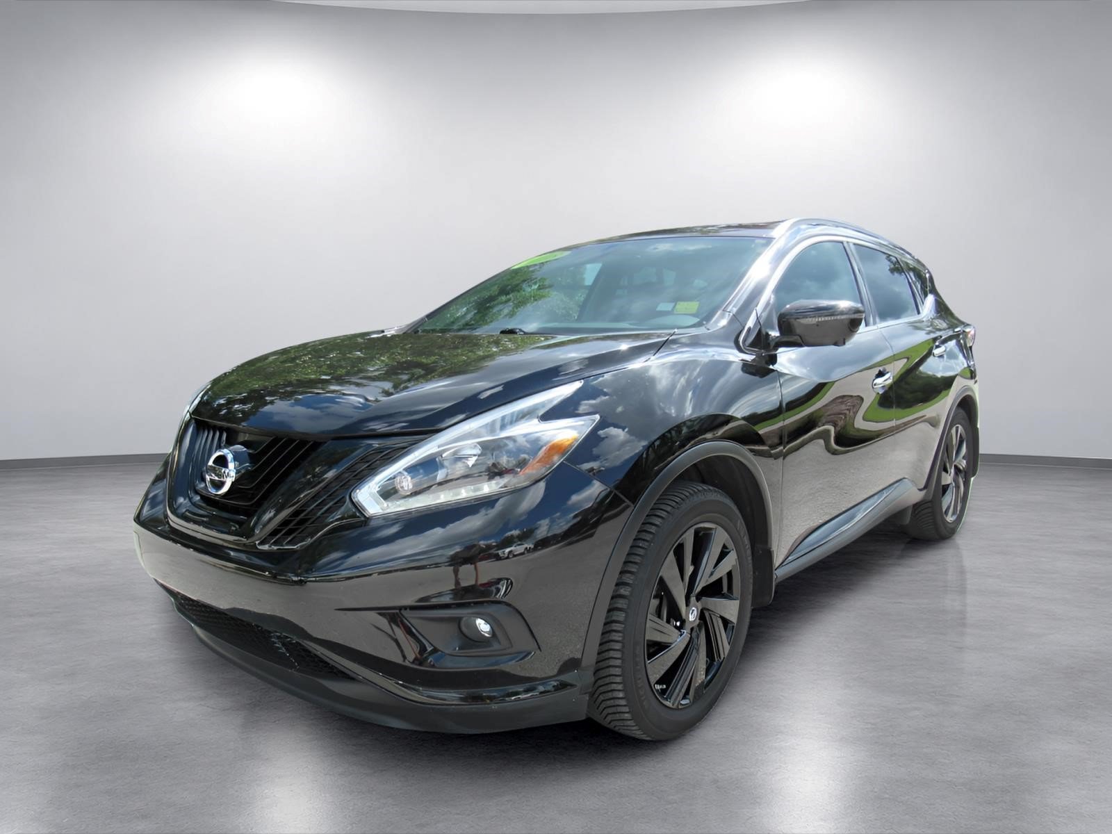 Used 2018 Nissan Murano SL w/ Midnight Edition Package FWD image 3