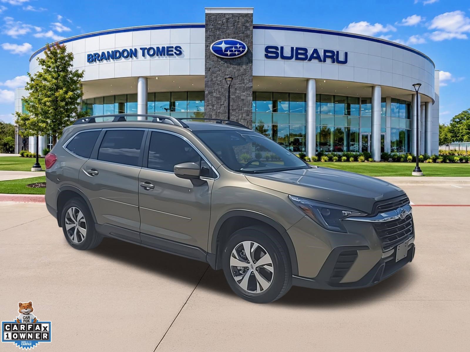 Used 2025 Subaru Ascent Premium AWD/4WD image 2