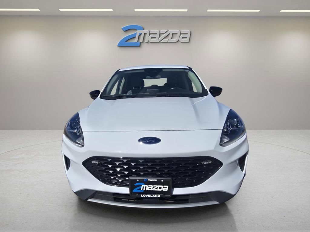 Used 2020 Ford Escape SE Sport image 8