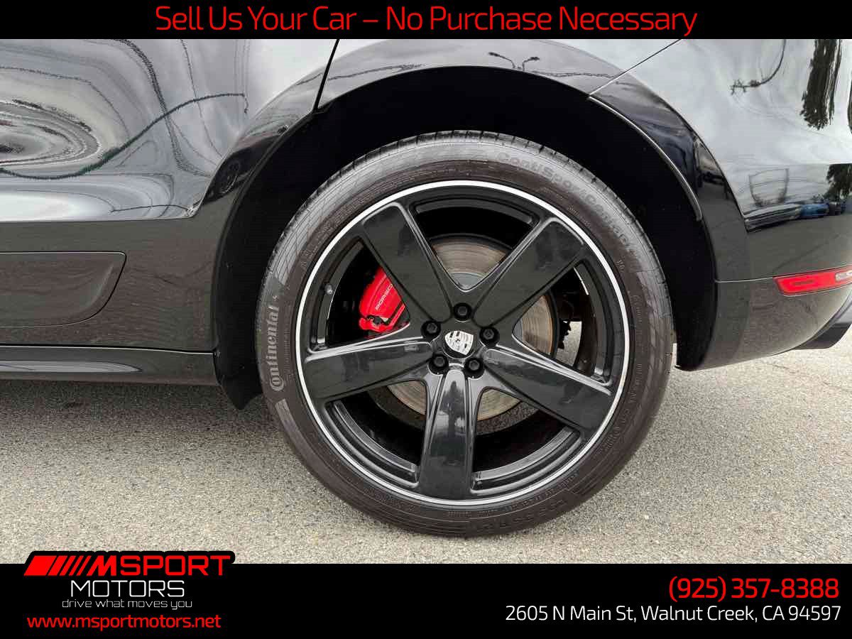 Used 2015 Porsche Macan Turbo AWD/4WD image 35