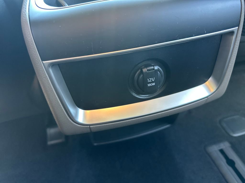 New 2026 Kia Carnival EX image 16