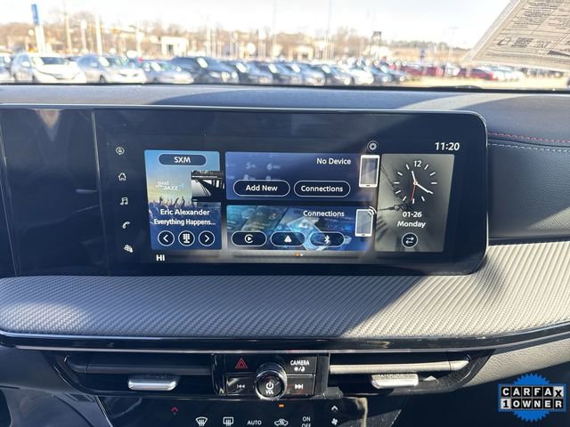Used 2025 Nissan Kicks SR w/ Interior Electronics Package image 17
