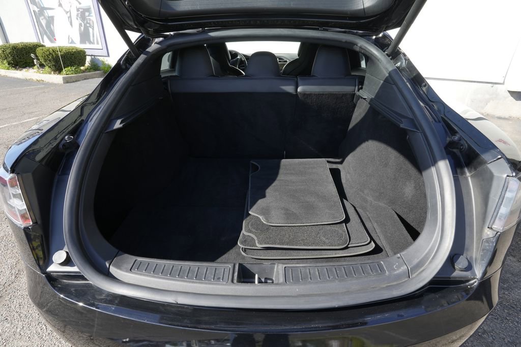 Used 2017 Tesla Model S 75 RWD image 15