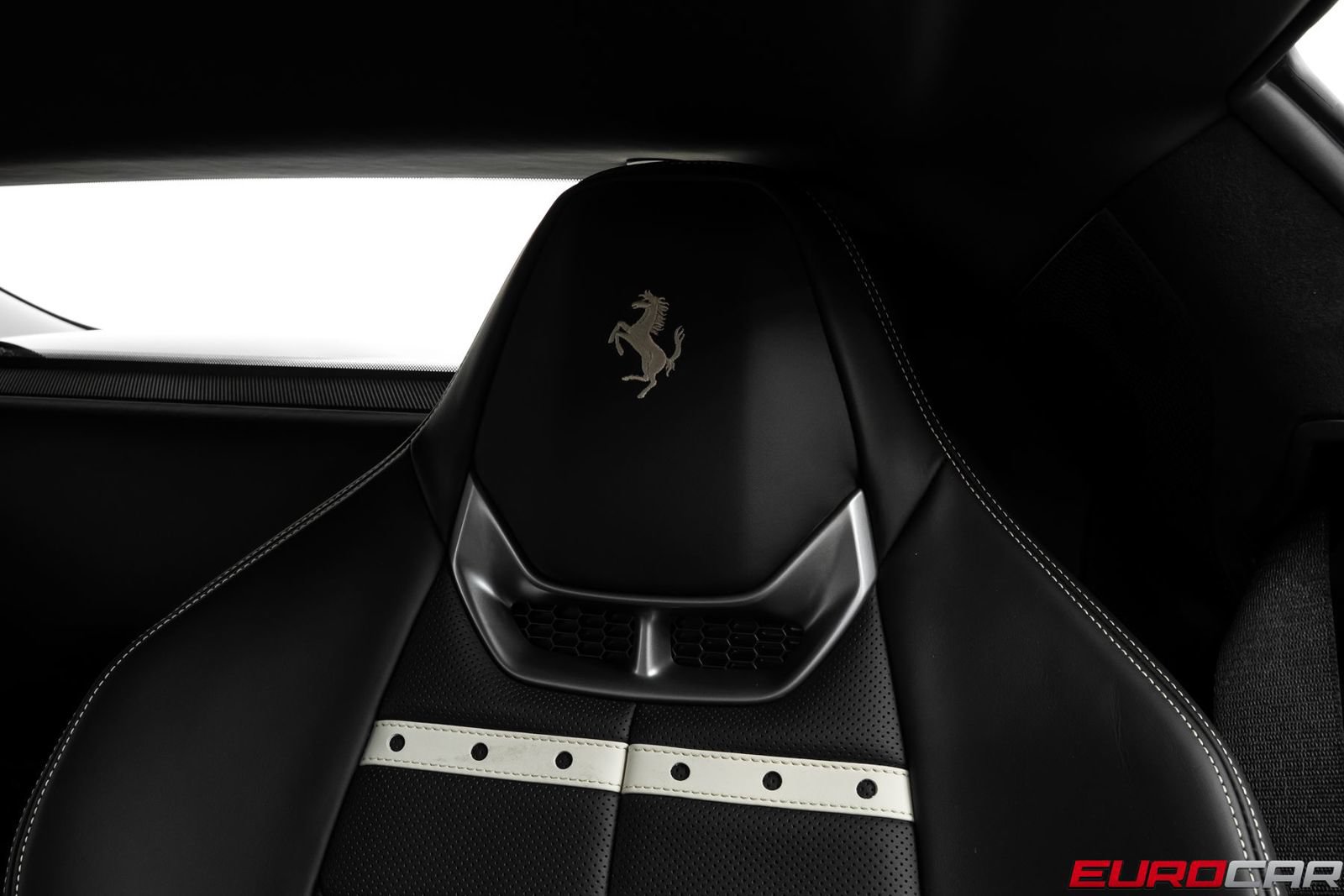 Used 2024 Ferrari 296 GTB RWD image 44