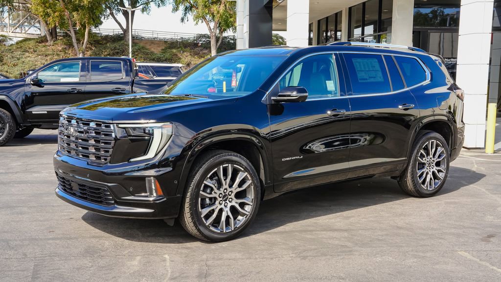 New 2026 GMC Acadia Denali Ultimate image 3