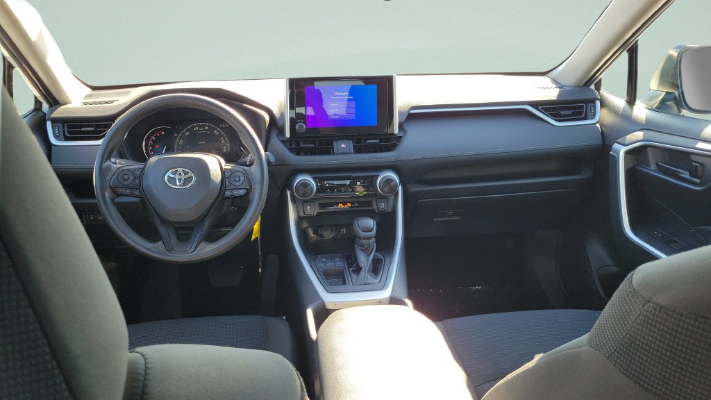 Used 2024 Toyota RAV4 LE FWD image 10