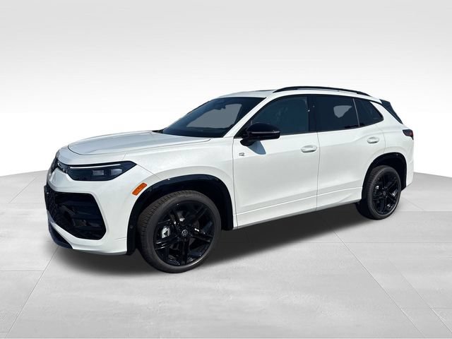 New 2026 Volkswagen Tiguan SE R-Line AWD/4WD image 3