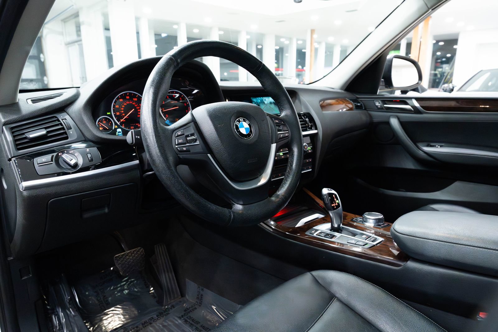 Used 2017 BMW X3 xDrive28i image 18