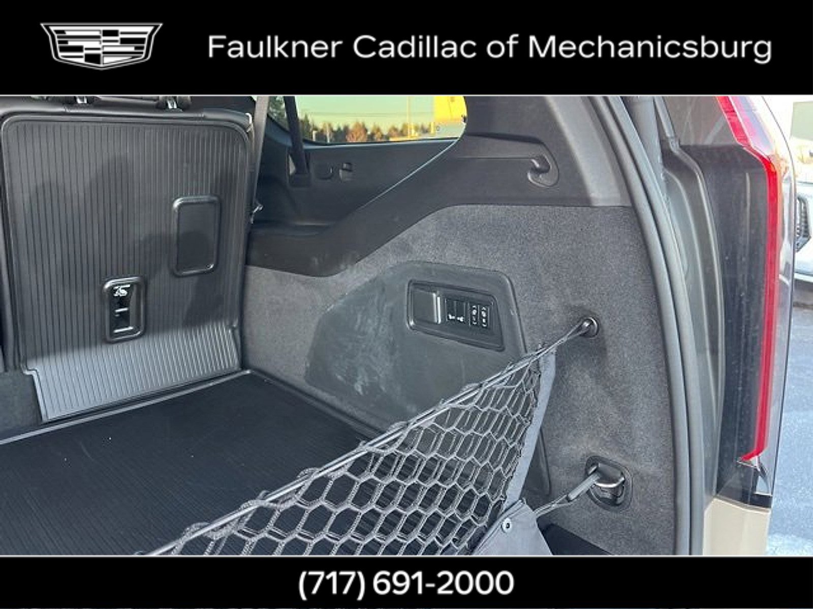 Used 2021 Cadillac Escalade ESV Sport w/ Driver Assist Tech Package image 14