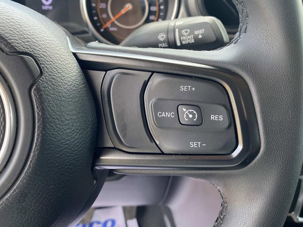 Used 2023 Jeep Gladiator Sport image 21