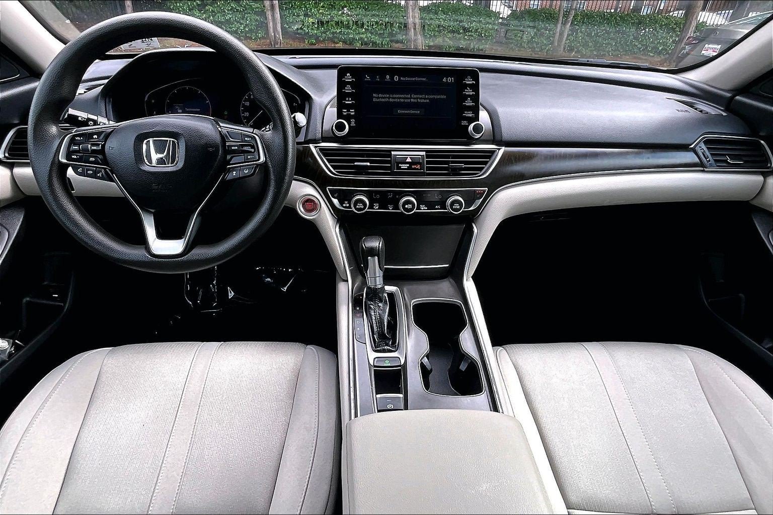 Used 2018 Honda Accord EX image 13