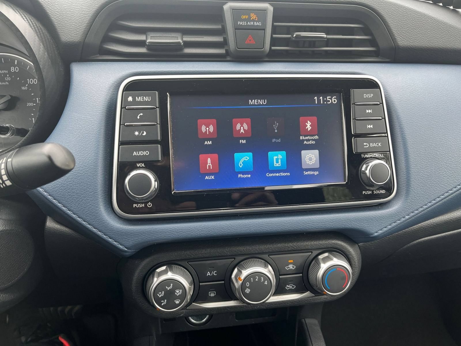 Used 2025 Nissan Versa SV FWD image 17