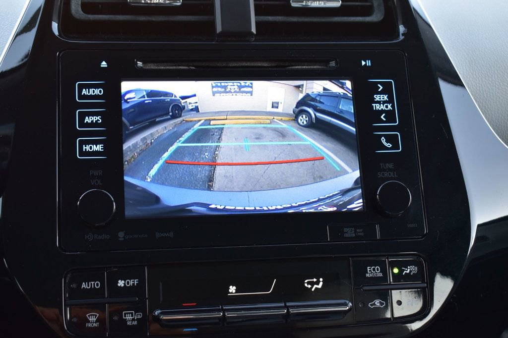 Used 2016 Toyota Prius Three Touring FWD image 36