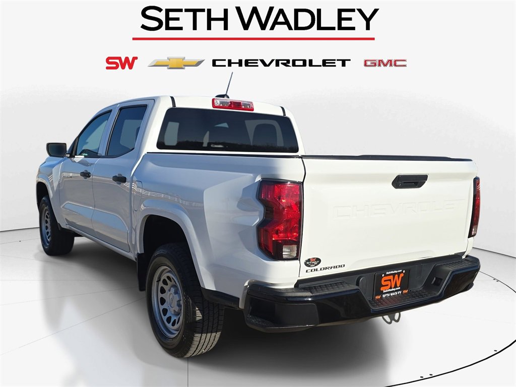 Used 2024 Chevrolet Colorado W/T image 5