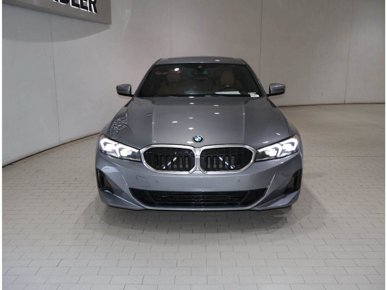 Certified 2024 BMW 330i Sedan w/ Convenience Package RWD image 8