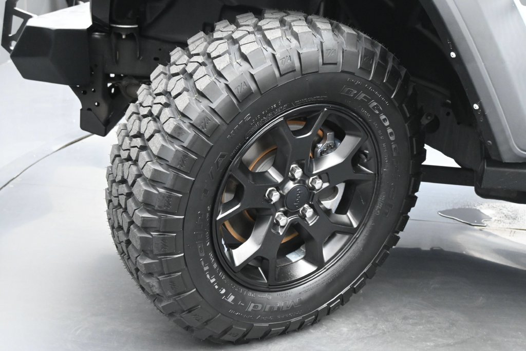 Used 2022 Jeep Wrangler Unlimited Sport AWD/4WD image 17