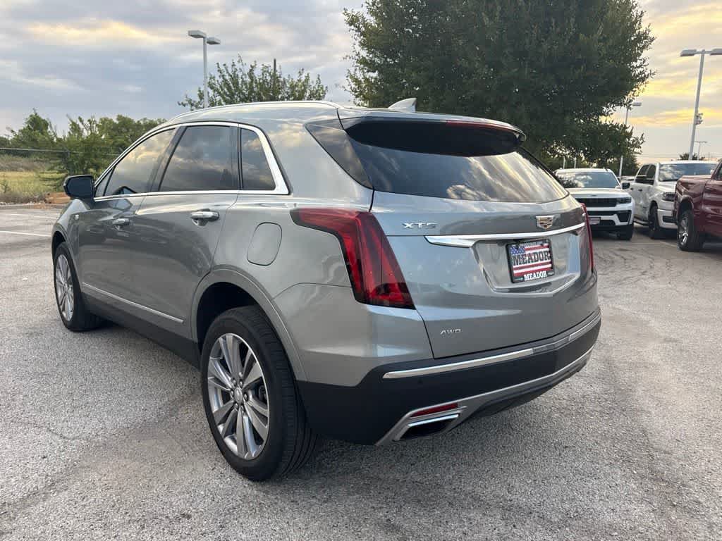 Used 2024 Cadillac XT5 Premium Luxury w/ LPO, Floor Liner Package AWD/4WD image 3