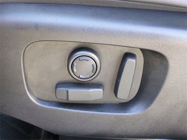 Used 2025 Land Rover Range Rover Velar S image 12