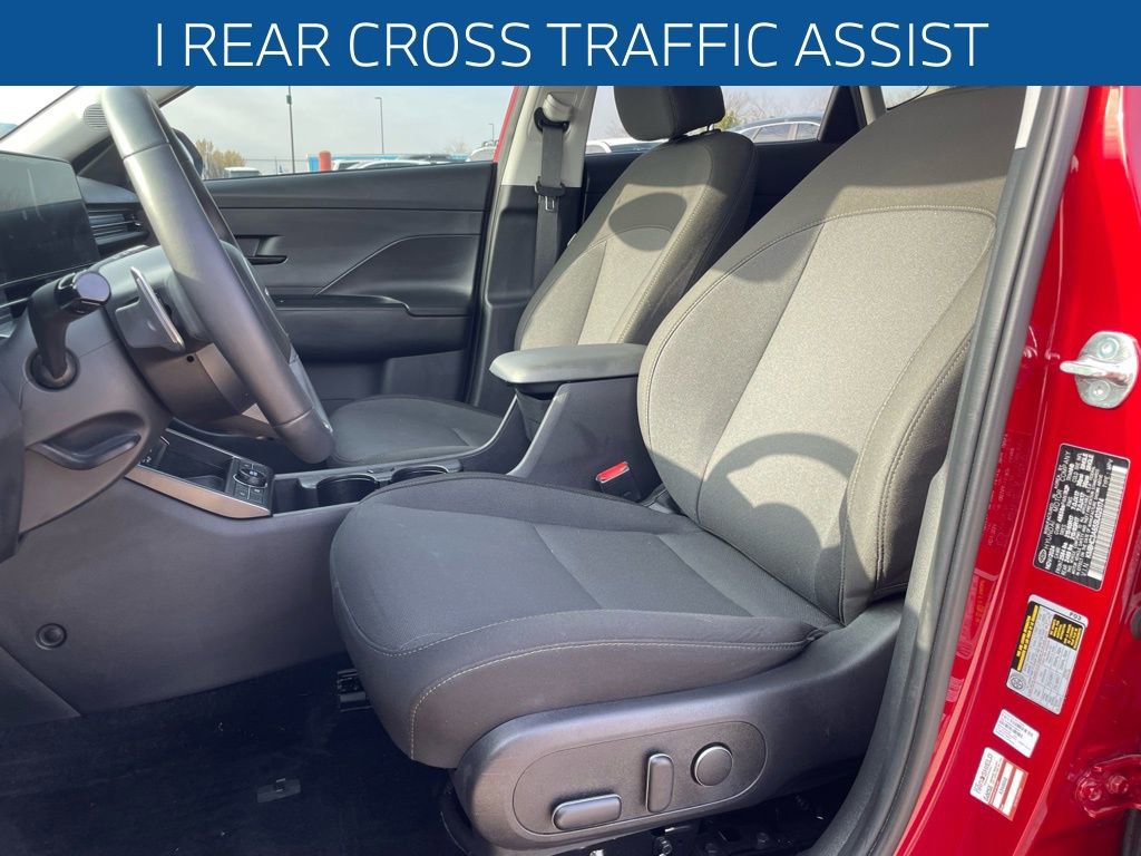 Used 2025 Hyundai Kona SEL image 15