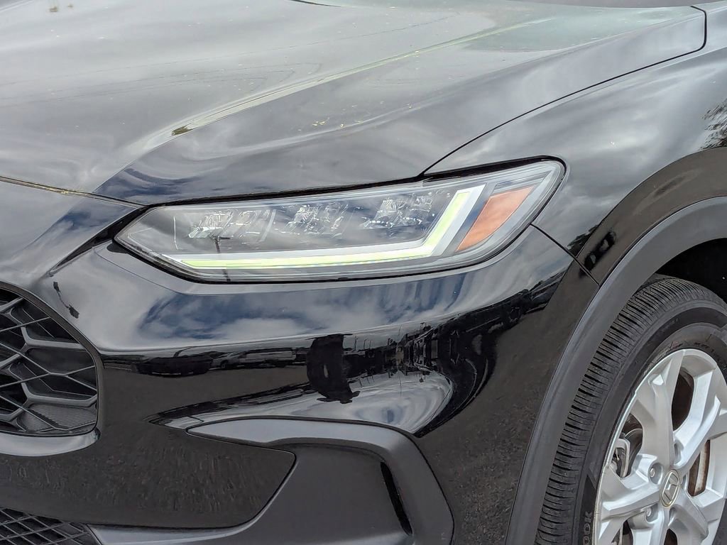 Used 2025 Honda HR-V LX image 6