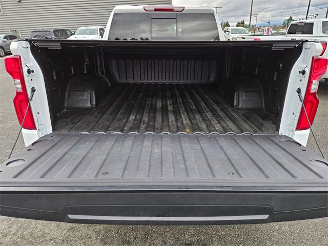 Used 2025 Chevrolet Silverado 1500 LT Trail Boss w/ Convenience Package II image 11