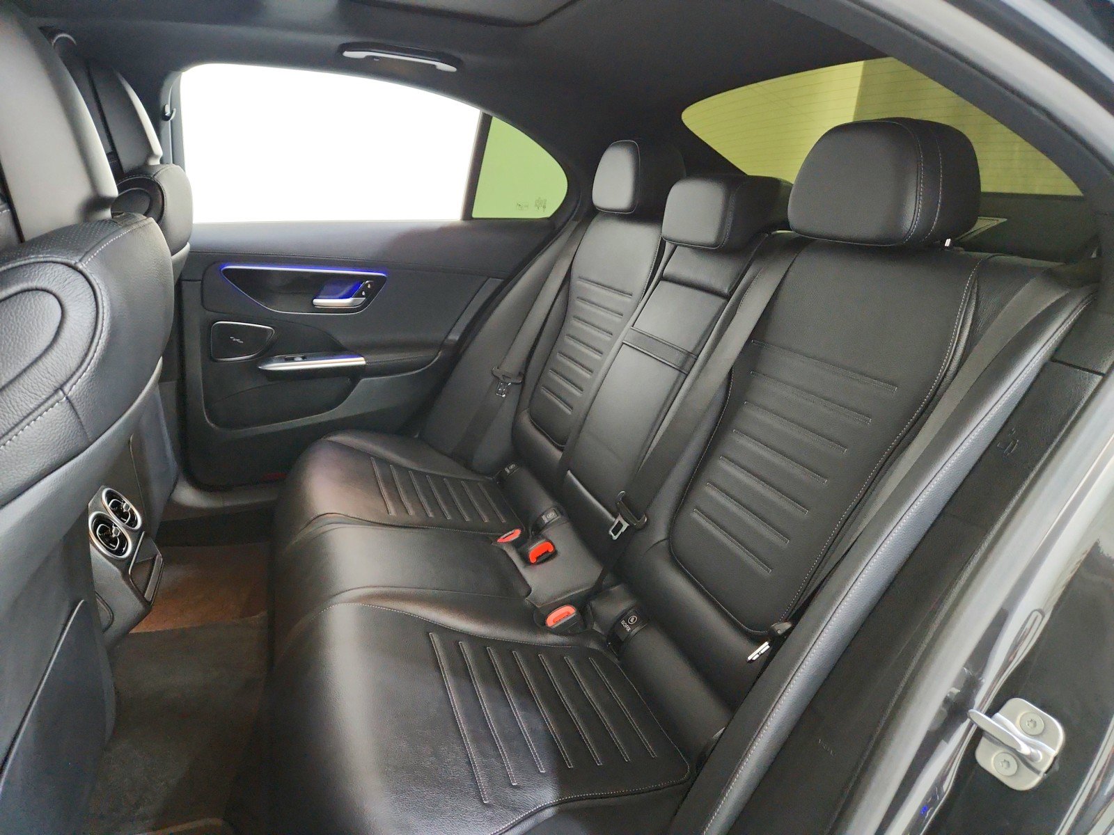 Certified 2025 Mercedes-Benz C 43 AMG 4MATIC Sedan image 20