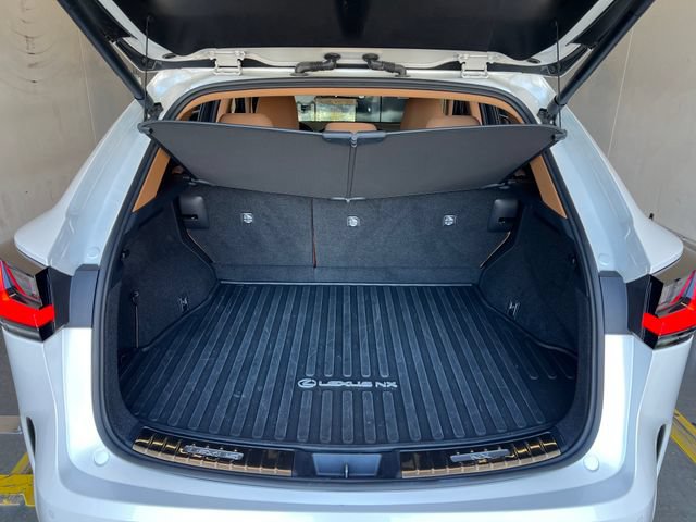 Used 2025 Lexus NX 350h AWD w/ Accessory Package (2T) image 22