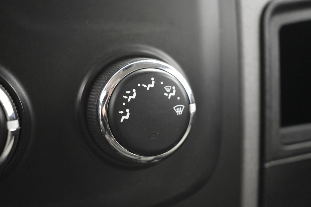 Used 2014 RAM 2500 Tradesman w/ Chrome Appearance Group image 42