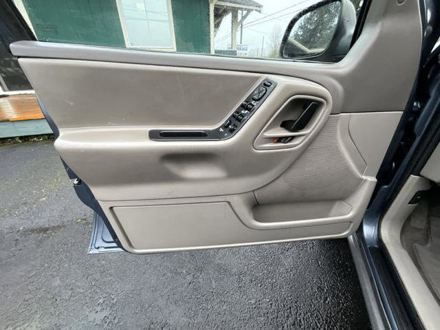 Used 2002 Jeep Grand Cherokee Laredo image 7