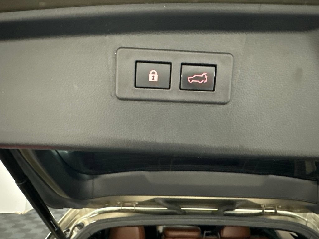 Used 2021 Subaru Outback Touring XT AWD/4WD image 37