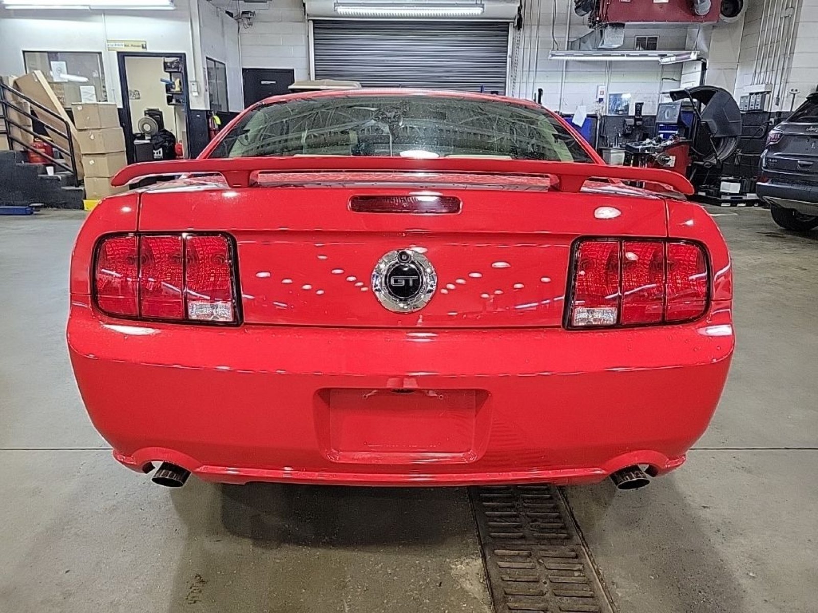 Used 2005 Ford Mustang GT image 8