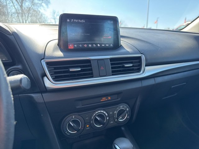 Used 2018 MAZDA MAZDA3 Sport w/ Preferred Equipment Package image 11