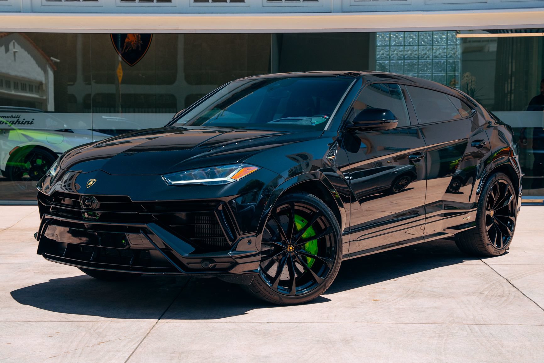 Used 2024 Lamborghini Urus S AWD/4WD image 17