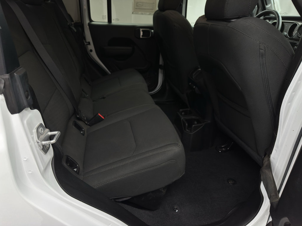 Used 2023 Jeep Gladiator Sport AWD/4WD image 16