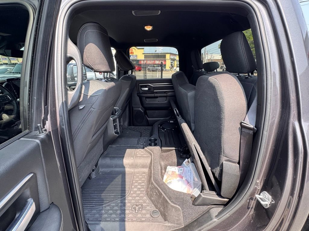 Certified 2025 RAM 2500 Big Horn AWD/4WD image 15